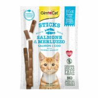 Gimcat cat treat sticks with salmon flavor, 20 g.