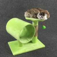 Chicos cat scratcher with a modern design, in gray color.